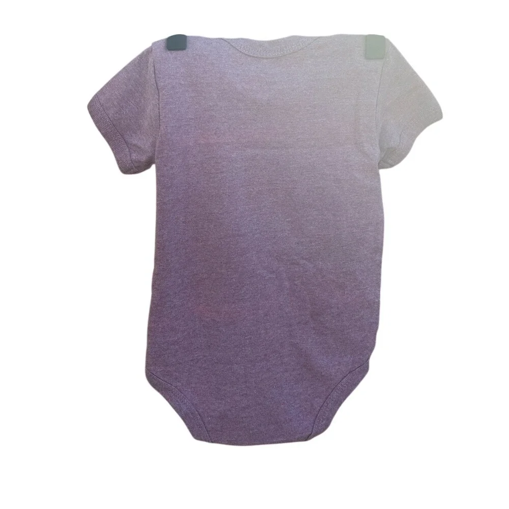 California baby Onesie 6-9 mos. Baby gift. ‎ California